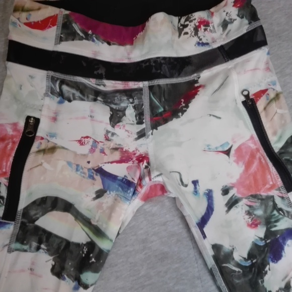 !!! 20$ ADD ON !!! lululemon leggings size 4 - Picture 7 of 9